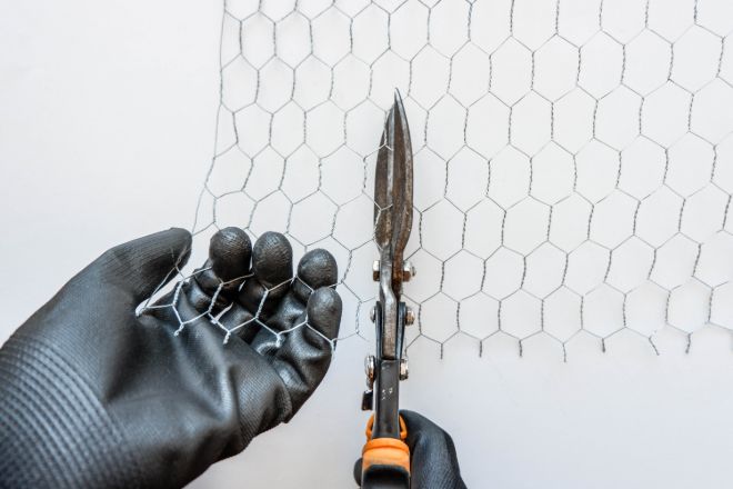 The Lowdown on Chicken Wire Cutters: What's the Best Tool to Cut Chicken Wire?