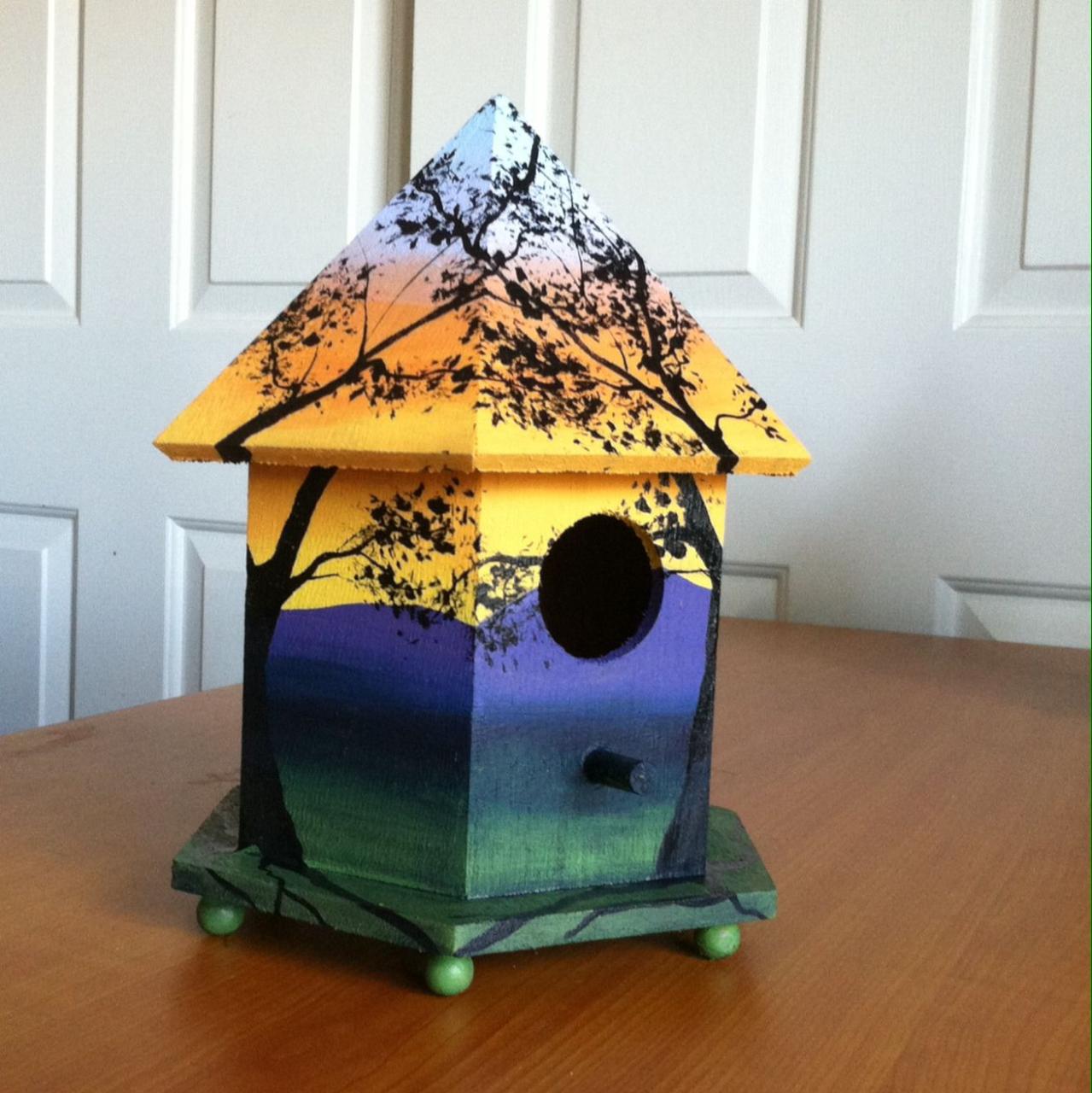 Wooden Bird Houses to Paint: A Fun DIY Project for You and Me