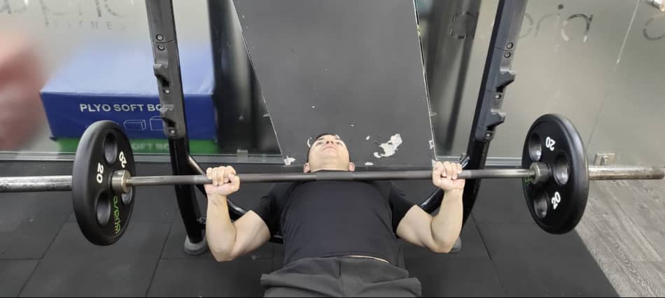 How Many Reps of 135 to Bench 225: A Comprehensive Guide