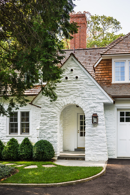 The Coolest Way to Elevate Your Curb Appeal: Painted Stone on House